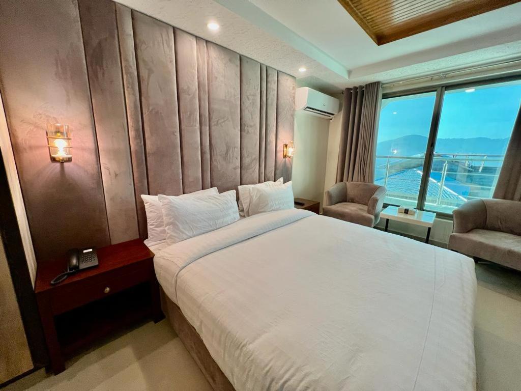 Shelton Suites Bhurban Exterior foto